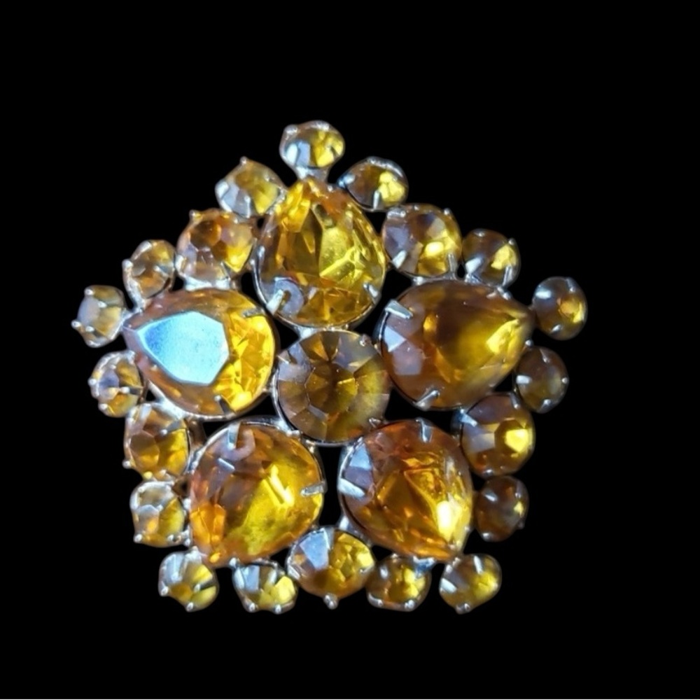 💫Honore Citrine Star Flower Rhinestone Brooch